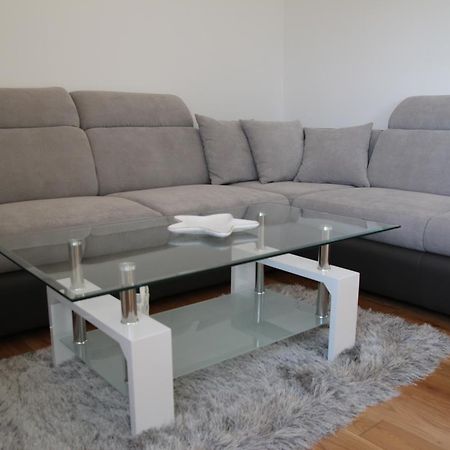 Apartment Mario Podstrana Luaran gambar