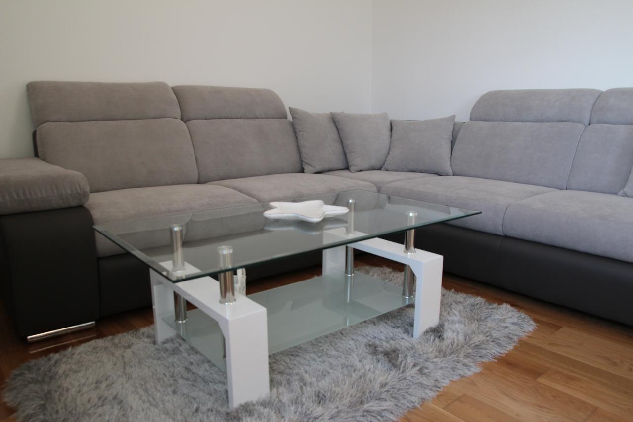 Apartment Mario Podstrana Luaran gambar