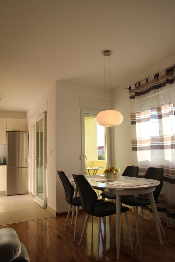Apartment Mario Podstrana Luaran gambar